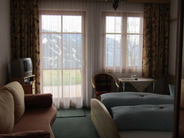 Wirtshaus Zum Wiesejaggl Kaunerberg Exteriör bild